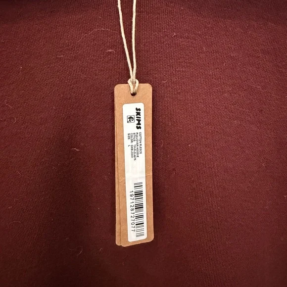 Burgundy sweat set! Swipe to see pants - Picture 3 of 4